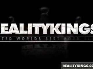 RealityKings - Happy Tugs - &lpar;Cindy&comma; Starfall Cyrus&rpar; - Work It Cindy