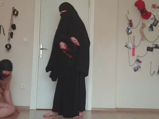 Muslim sweetheart canes fat slave